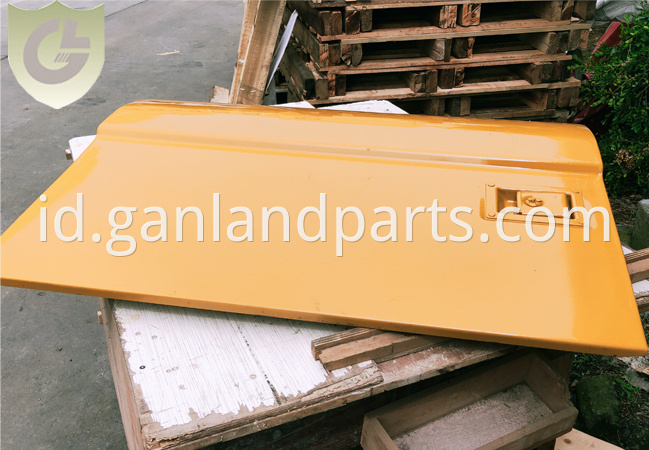 Cat 320d 2l Door For Right Side